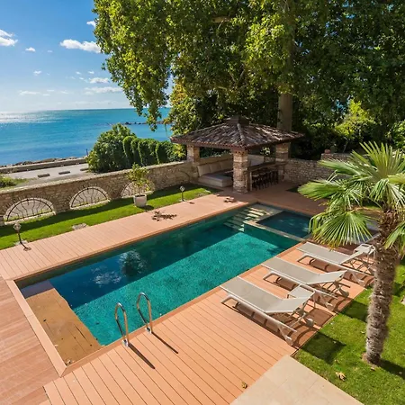 Seaside Luxury Vacation - Balchik Διαμέρισμα *