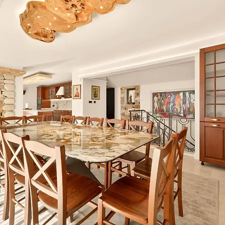 Διαμέρισμα Seaside Luxury Vacation - Balchik Ντόμπριτς