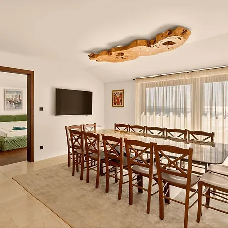 Seaside Luxury Vacation - Balchik Διαμέρισμα Ντόμπριτς