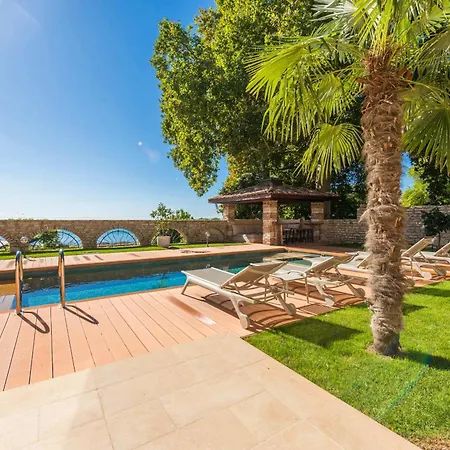 Seaside Luxury Vacation - Balchik Διαμέρισμα *