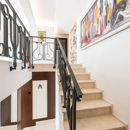 Διαμέρισμα Seaside Luxury Vacation - Balchik Ντόμπριτς